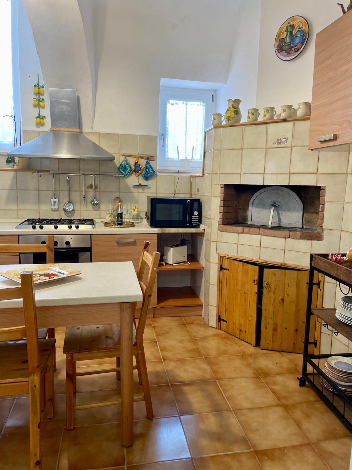 فيلا Mena Holiday House سانتّانييلّو المظهر الخارجي الصورة